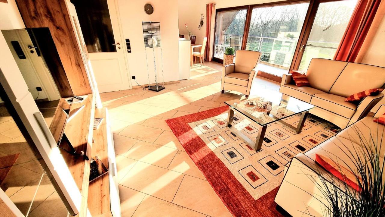 Lueneburg-Melbeck, 105 Qm Mit Fernsicht, Ruhige Sackgasse, Fussbodenheizung, Wallbox Gegen Gebuehr Экстерьер фото